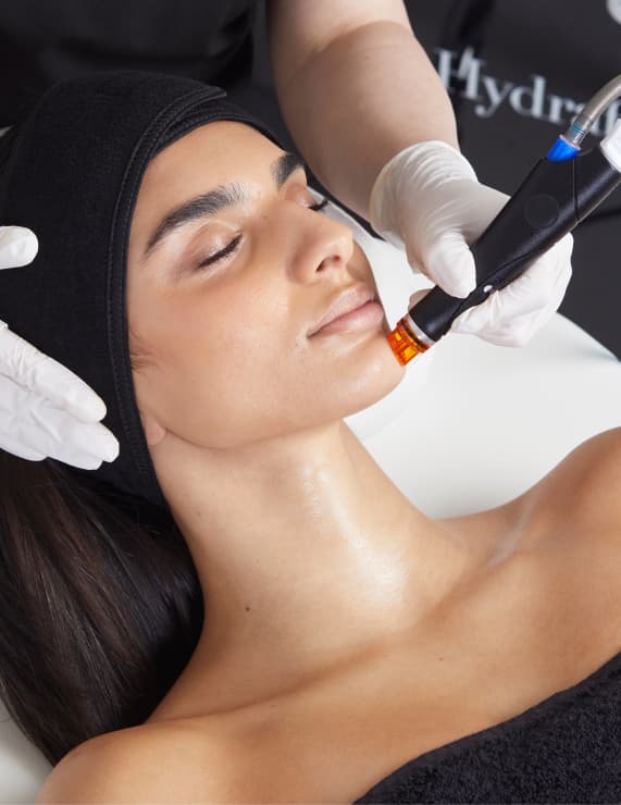 Hydrafacial procedura riga
